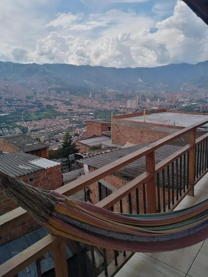 Casa Grande Medellin Popular 1 location